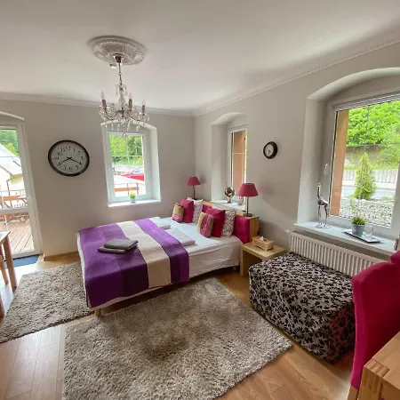 Pension Oybin Konukevi